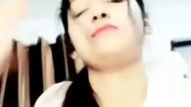 Gorgeous college girl naked big boobs show on video call