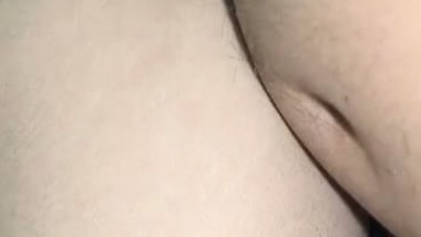 Mature bhabhi Marathi sex MMS gives blowjob to lover