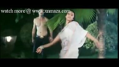 Mallu Devika Hot