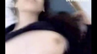 Pakistani Lady Getting Exposed And Fucked By Her Lover