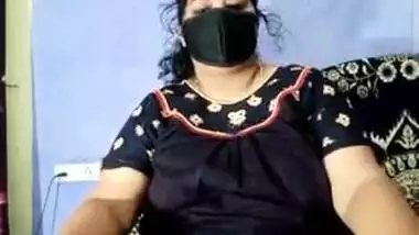 Tamil Aunty Webcam-Big Ass Indian Doggy