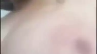 Desi big boobs bhabi selfie video making