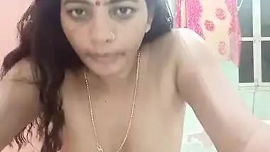Aunty on nude paaid video call