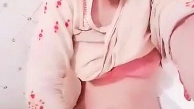 Horny Girl Fingering