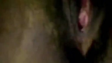 Very beautiful tamil babe masturbating