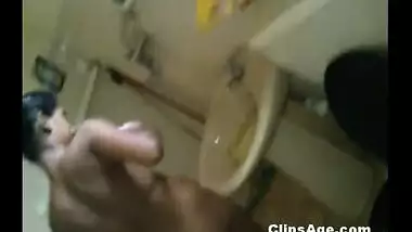 Young Sri Lankan whore captured full nude in bathroom – Part 1