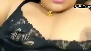 Mallu wife cheating sex with husband friend viral MMS