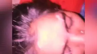 Indian hubby cums on wife’s face