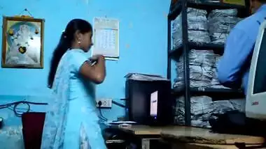 Marathi Couple Office Sex - Movies. video2porn2
