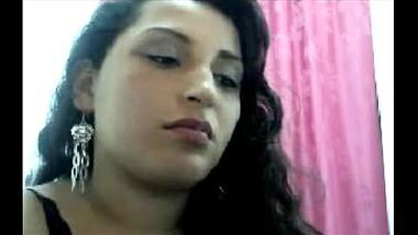 Savitha bhabi look-like call girl on cam