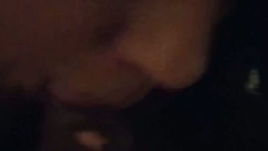 Erotic blowjob of a sexy Mumbai babe in desi xxx video