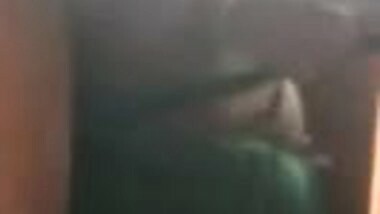 newly married bhabhi sex in baeroom