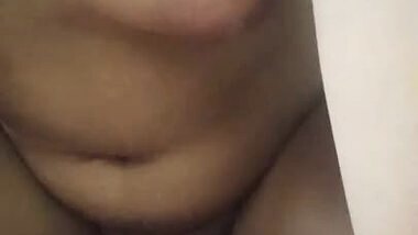 Pakistani sexy teen riding cock