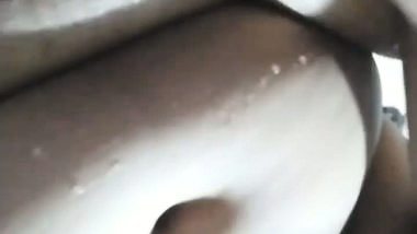 Indian GF nude bath wet showing body parts