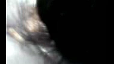 bangla gf gives blowjob in car