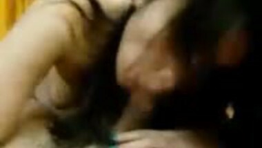 Beautiful babe giving blowjob to boyfriend