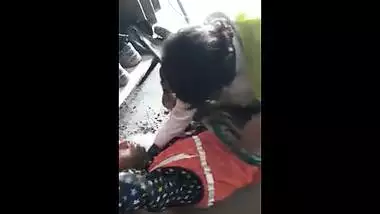 Indian lady worker having an outdoor sex