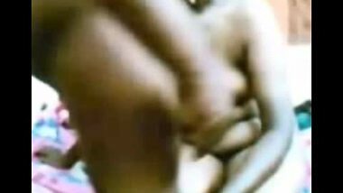 Dangling Tits and BJ