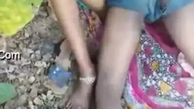 Indian Randi Outdoor Fucked By Customer