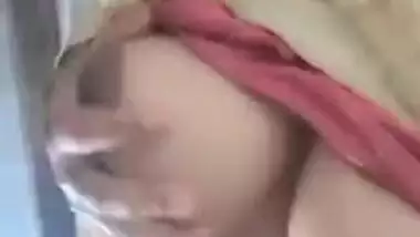 Petite Bangladeshi girl showing her big XXX boobs for Desi live call