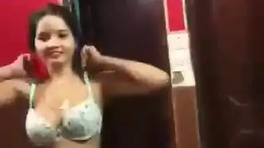 Haryanvi dancer Sunita teen nude video
