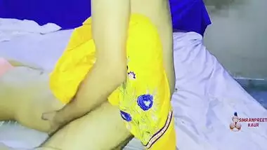 hot girl fuck hard with boyfriend in flat, nri Punjabi escort