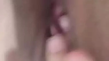 Innocent Indian girl fingering selfie viral nude