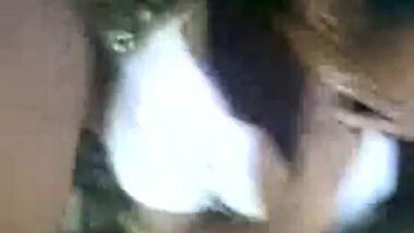 Tamil hot school girl sucking a dick in the forest