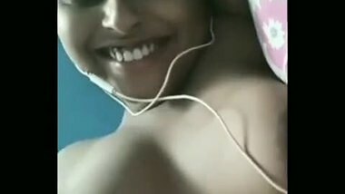 insta girl selfie for bf