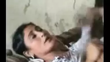 Indian village aunty sex mms with devar