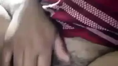 Fat Assame Boudi Fingering Her Hot Pussy