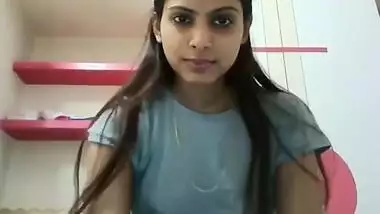 Desi Girl Live Show With Big Dildo And Tits