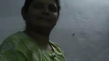 Neelima Bhabhi Handjob 2 - Movies. video2porn2
