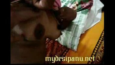 Hot telegu girl with her client in hotel room mms