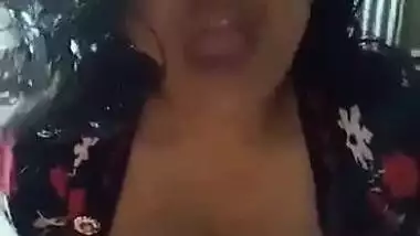 Big boob unsatisfied Bhabi showing for lover