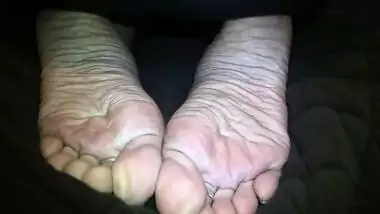 Nia's sweet indian wrinkled soles