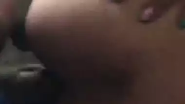 Desi girl’s tight chut fucked by boyfriend at the hotel