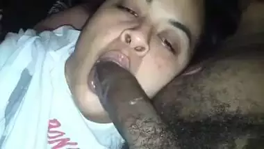 Indian girl wants to sleep but man insists on some XXX oral action