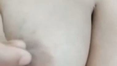 Cute Chamet live girl big boobs showing on private chat