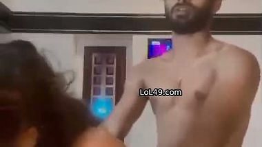 Desi lovers doggy fucking at home video record