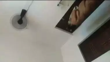 Mallu wife after bath nude before lover at home