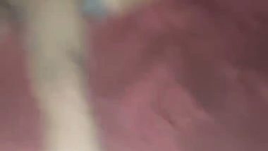 Mumbai girl fucks two guys together in a threesome