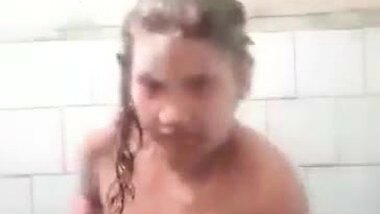 Big boobs Bangladeshi nude bath selfie video