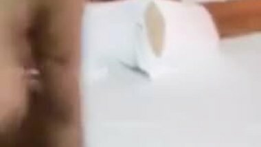 Desi Girlfriend nude body show