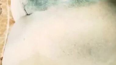 Desi Bhabhi Blowjob and Fucked Vdo