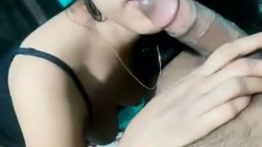 Desi crush Hot Oral Solo Sex Show