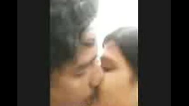Fsiblog – Indian hot girl outdoor fucked MMS