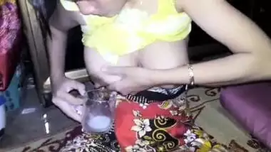 Assamese bhabhi milking her boobs