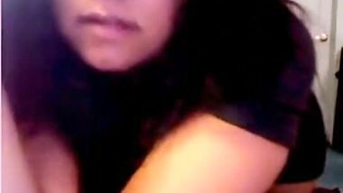 Webcam recording of the chubby teen