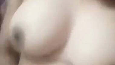 Super hot Bhabhi shows her boobs and pussy